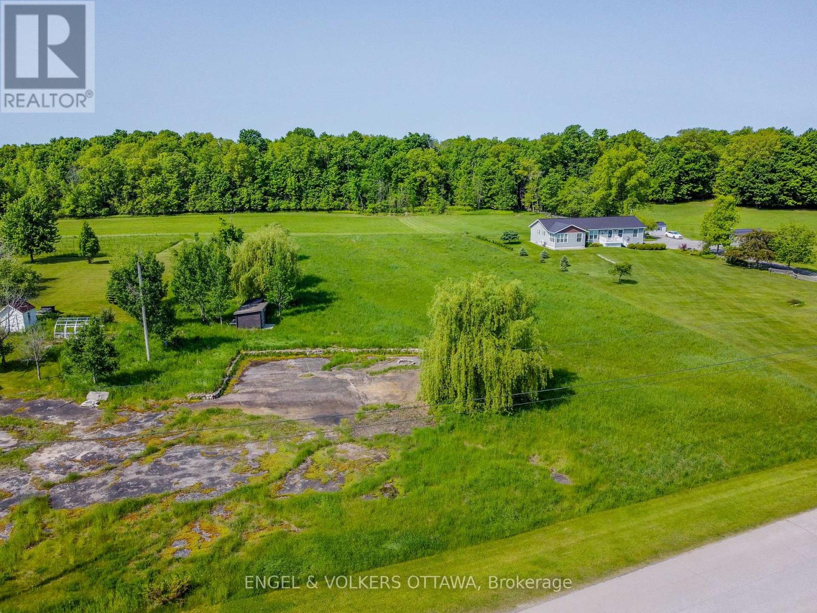 00 Horace Drive, Rideau Lakes, Ontario  K0G 1V0 - Photo 3 - X12712444