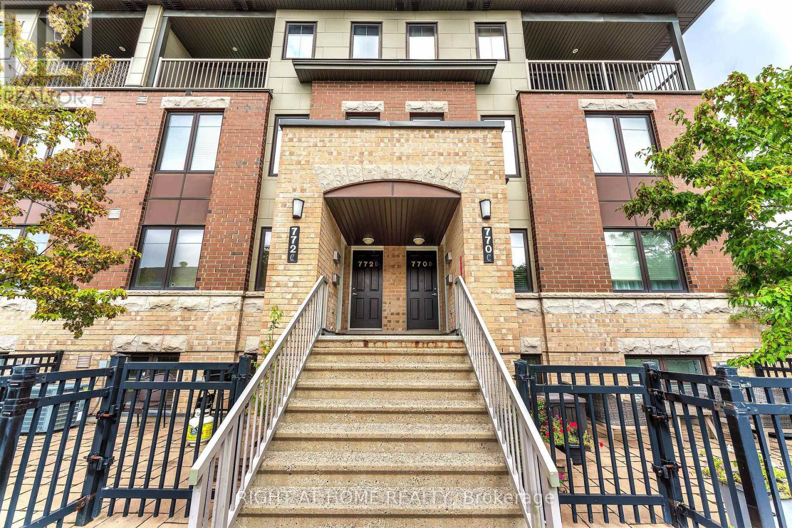 D - 772 CHAPMAN MILLS DRIVE, Ottawa, Ontario