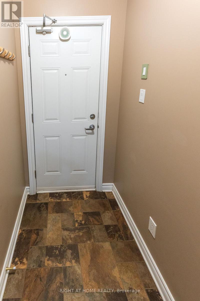 D - 772 Chapman Mills Drive, Ottawa, Ontario  K2J 3V2 - Photo 3 - X12712570