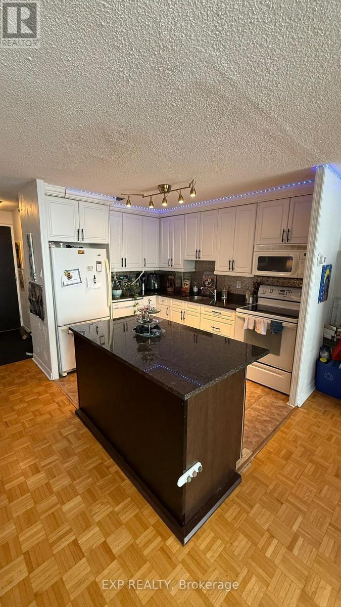 633 - 515 St Laurent Boulevard, Ottawa, Ontario  K1K 3X5 - Photo 2 - X12712648