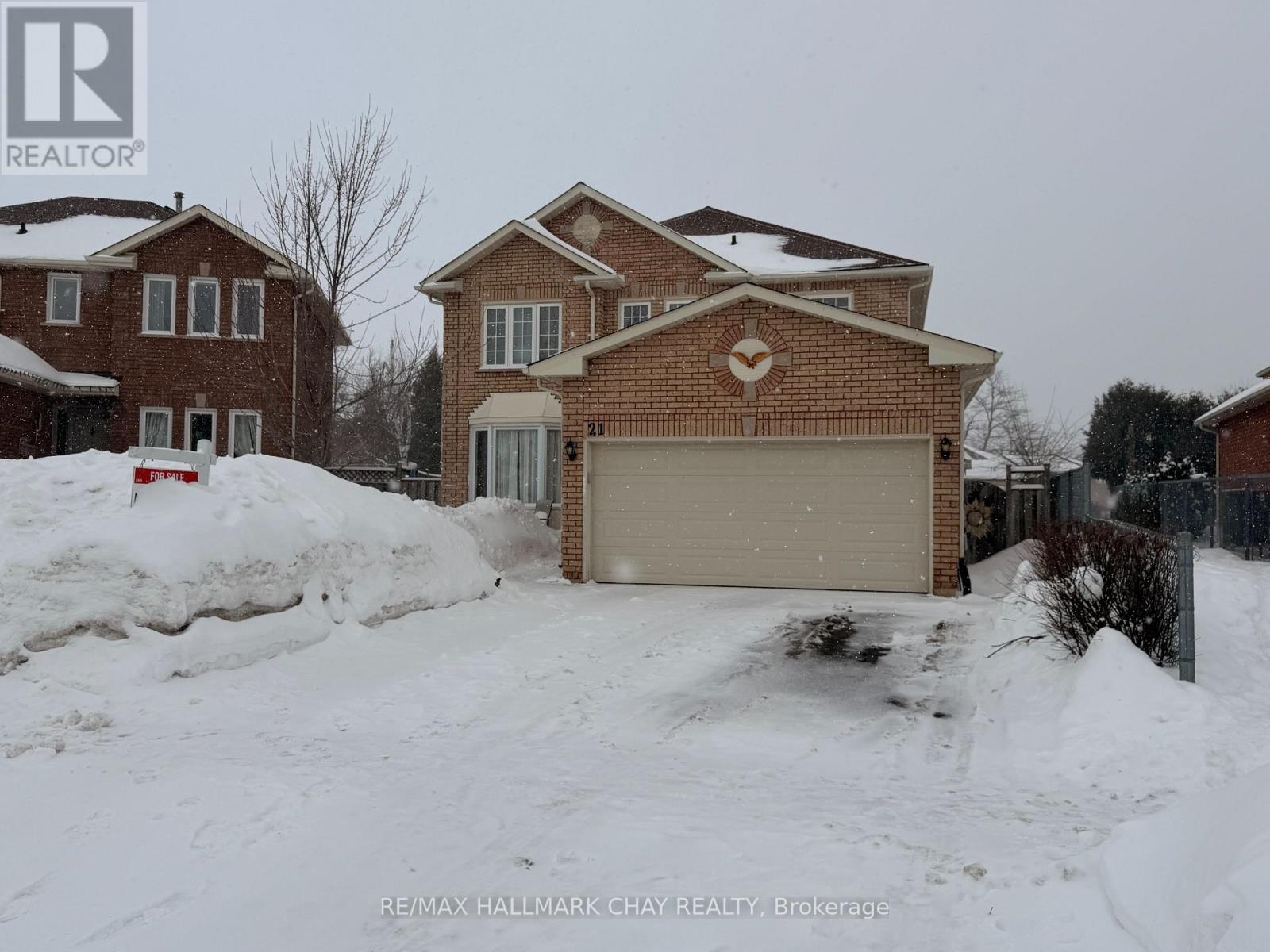 21 Barwick Drive, Barrie, Ontario  L4N 6Z7 - Photo 2 - S12696462