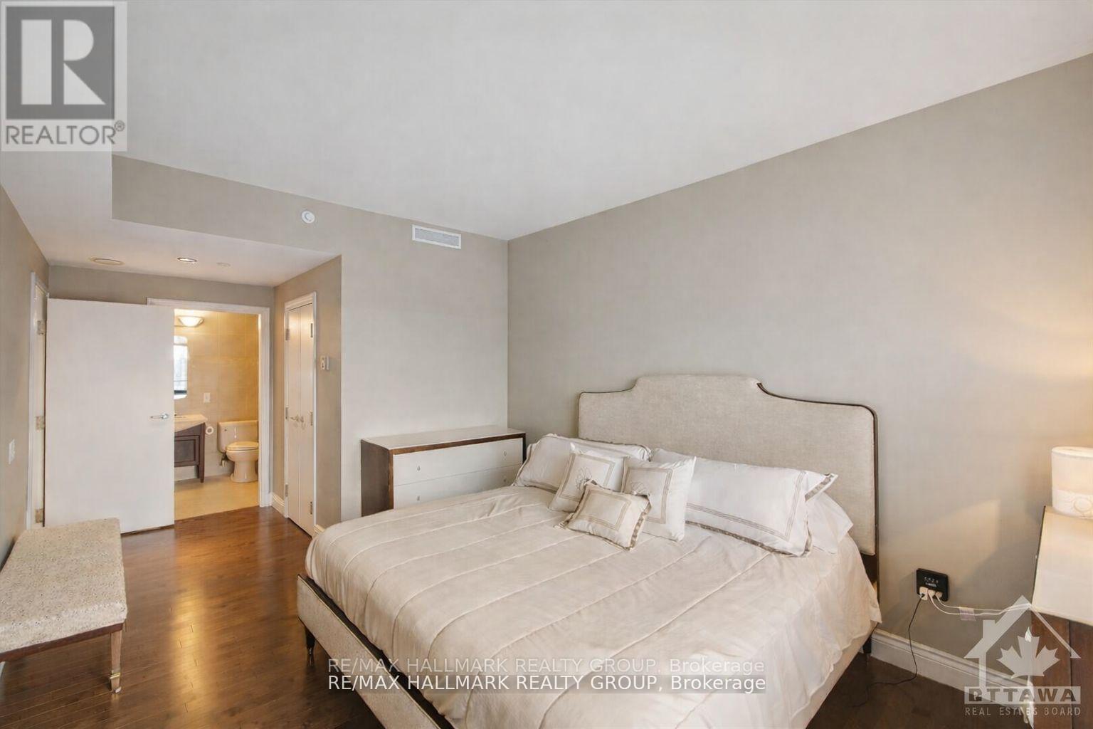 1301 - 90 George Street, Ottawa, Ontario  K1N 0A8 - Photo 8 - X12712690