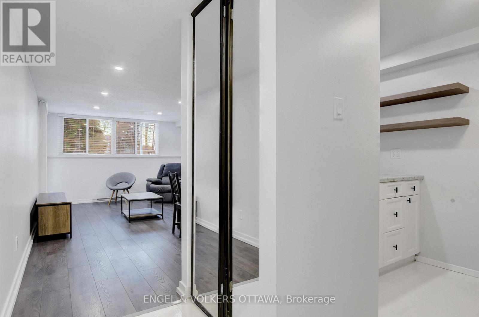 112 - 6532 Bilberry Drive, Ottawa, Ontario  K1C 4N9 - Photo 6 - X12712696