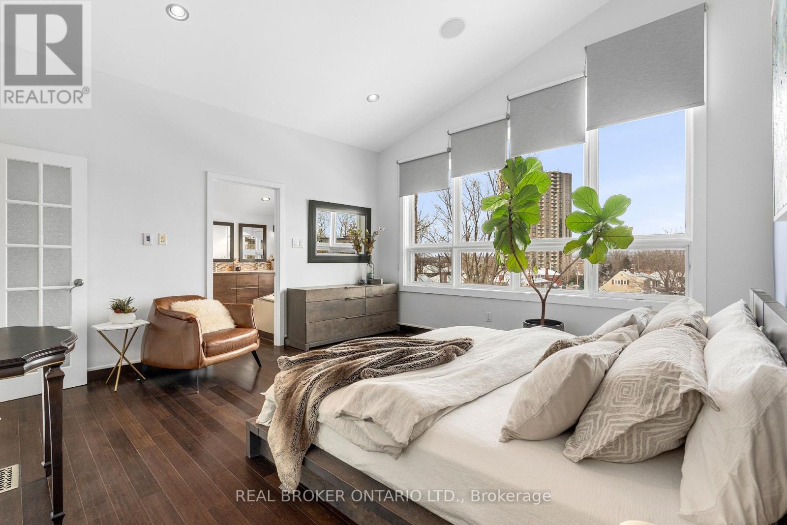 2212 Joanne Avenue, Ottawa, Ontario  K2B 6V5 - Photo 29 - X12712736