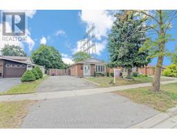 66 AVENING DRIVE, Toronto, Ontario