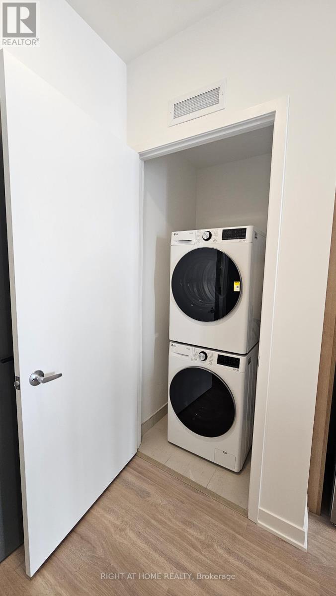 1006 - 10 All Nations Drive, Brampton, Ontario  L7A 5M5 - Photo 10 - W12712338