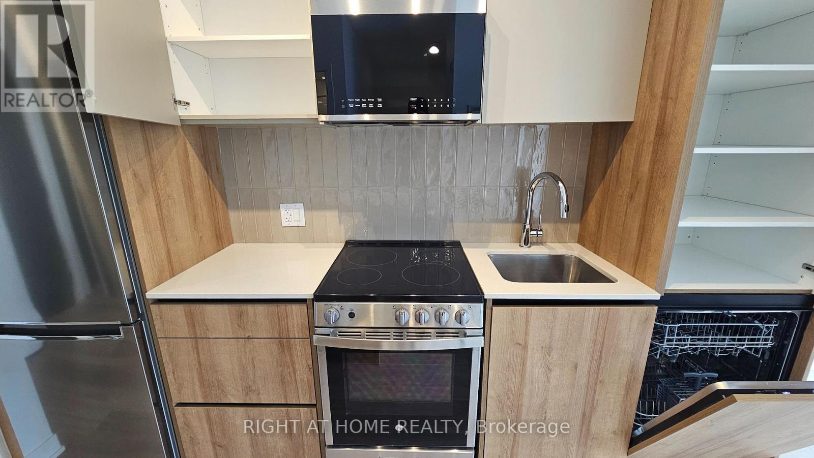 1006 - 10 All Nations Drive, Brampton, Ontario  L7A 5M5 - Photo 22 - W12712338