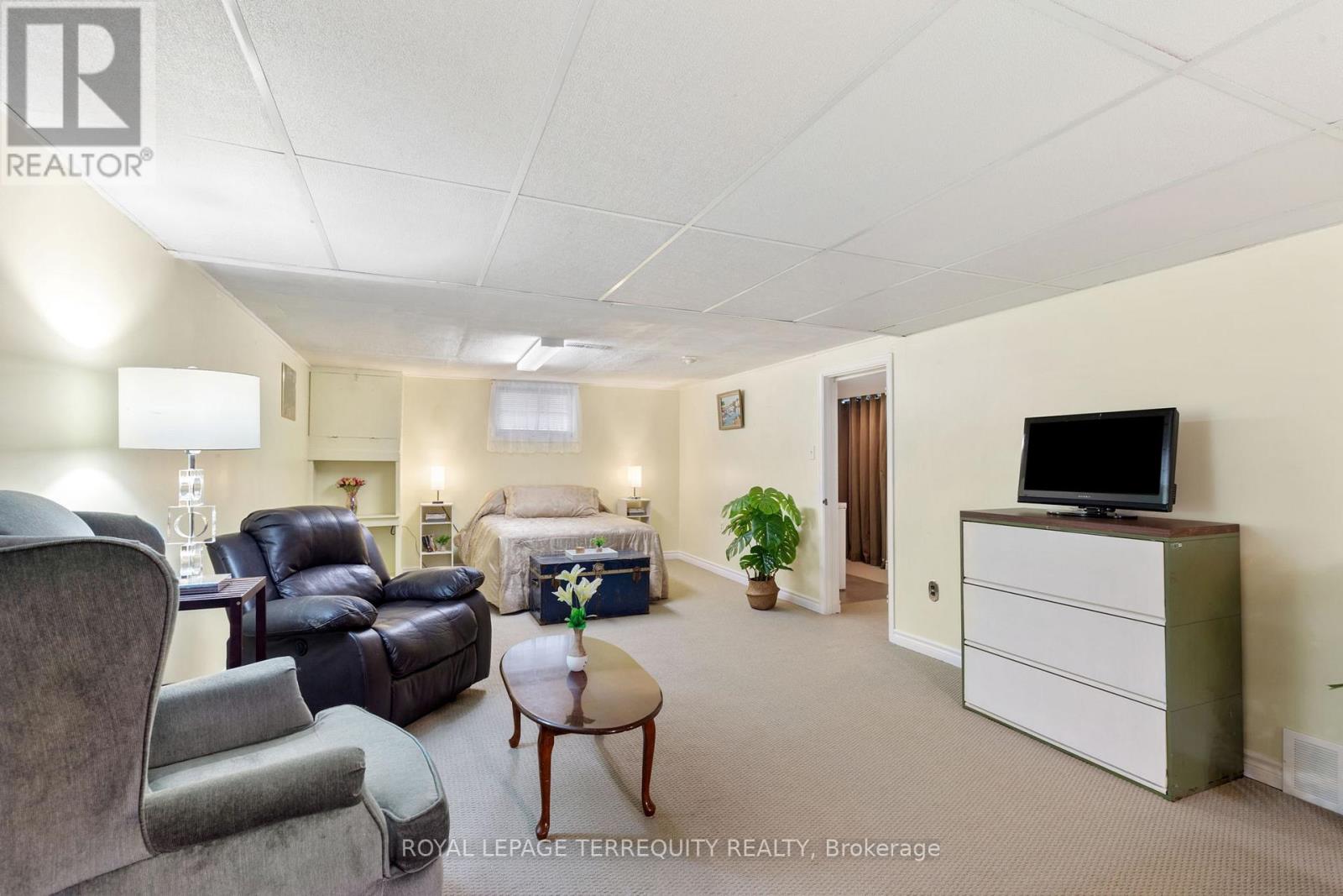 353 Kingsleigh Court, Milton, Ontario  L9T 1X6 - Photo 38 - W12712344