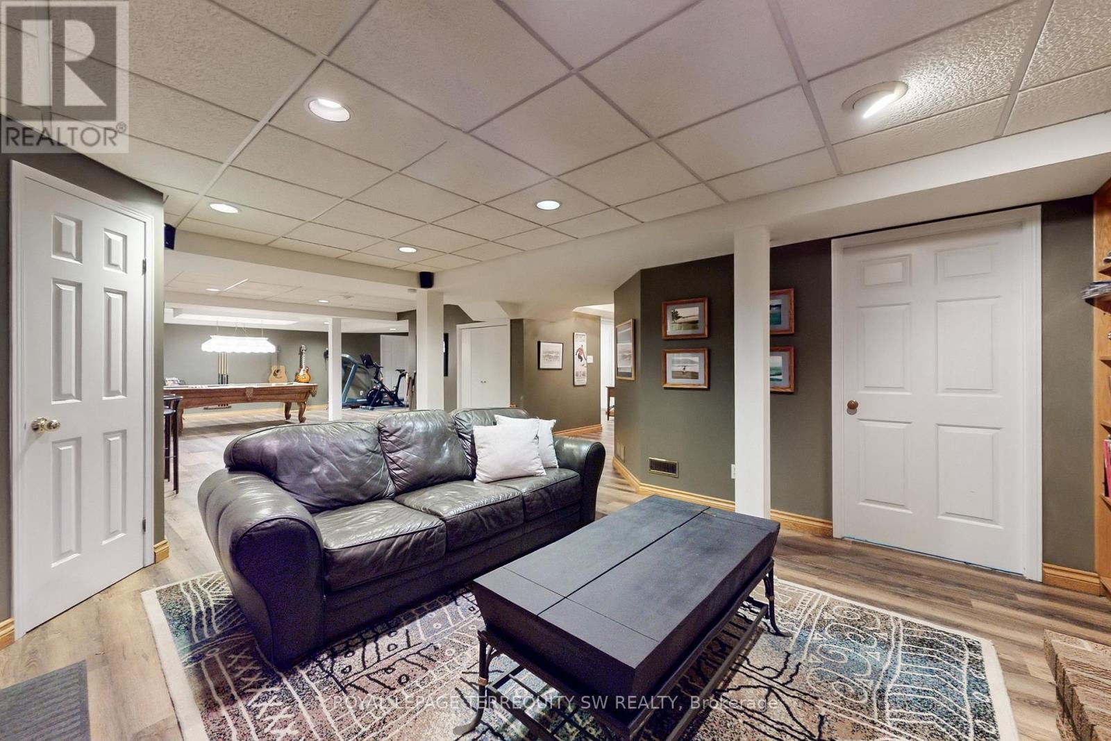 8 Chalmers Court, Brampton, Ontario  L6Z 3G9 - Photo 29 - W12712362