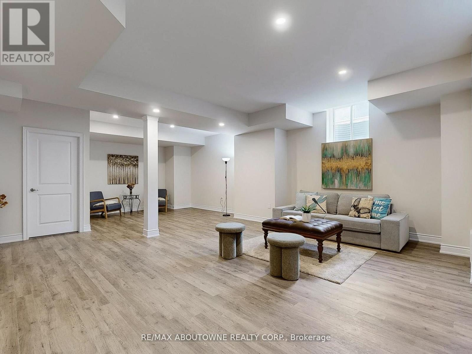 91 Hallaran Road, Oakville, Ontario  L6H 0Z9 - Photo 31 - W12712394