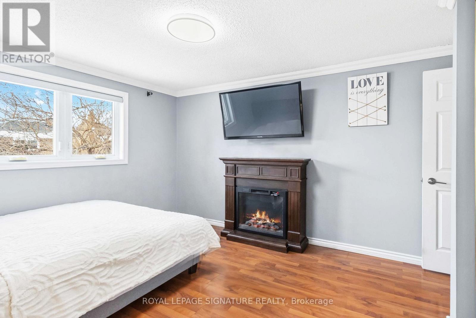 4281 Torino Crescent, Mississauga, Ontario  L4W 3T4 - Photo 15 - W12712418