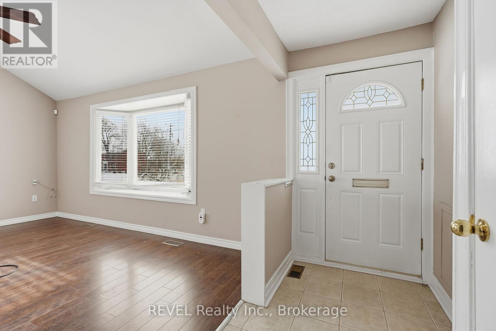 1098 Beaverdams Road, Thorold (Rolling Meadows), Ontario  L2H 0W2 - Photo 9 - X12712606