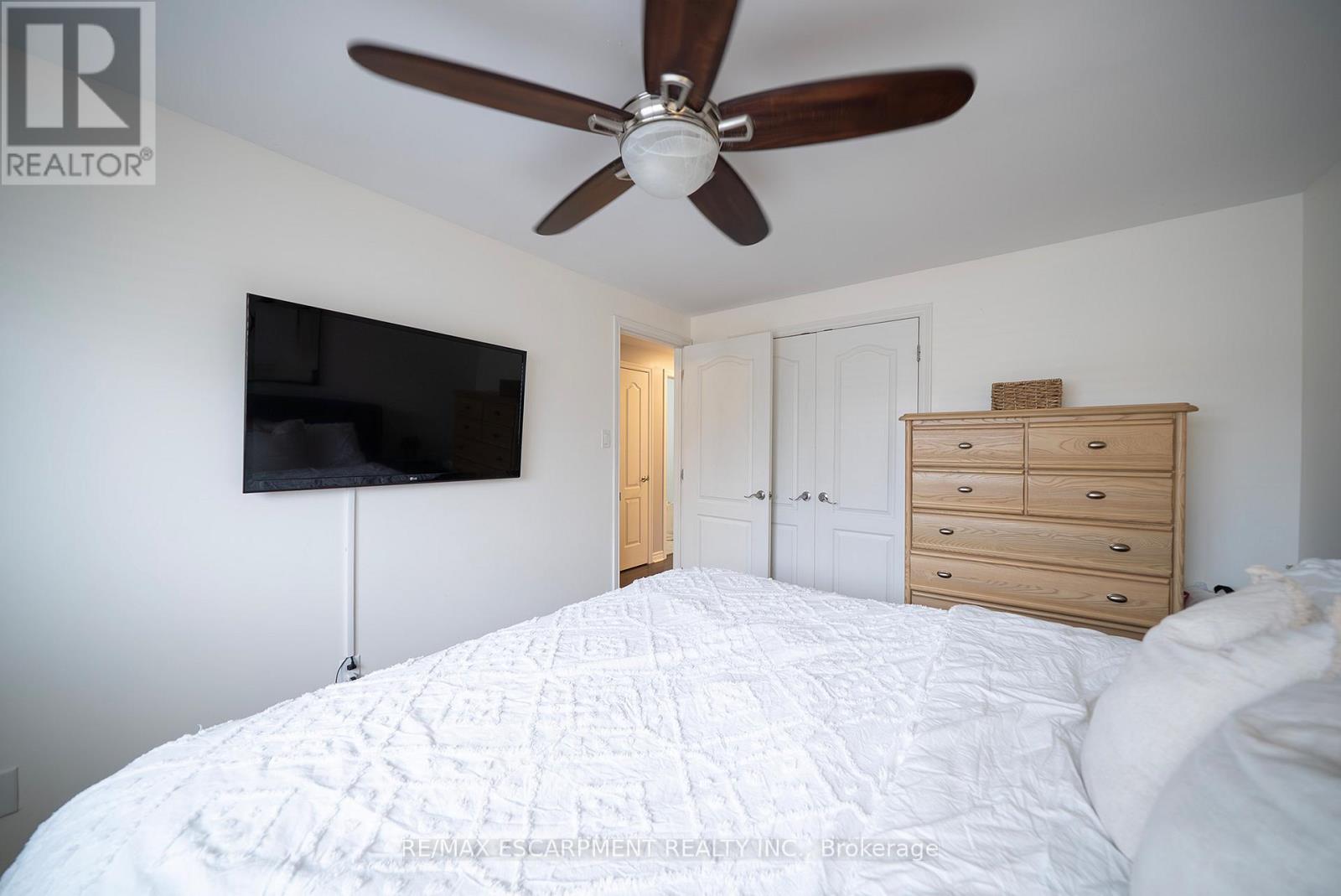 60 Banbury Road, Brantford, Ontario  N3P 1C3 - Photo 17 - X12707952