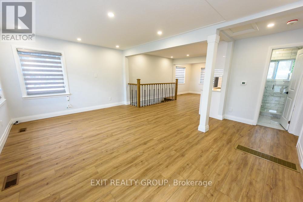 250 Ashley Street, Belleville (Thurlow Ward), Ontario  K0K 2B0 - Photo 11 - X12712624