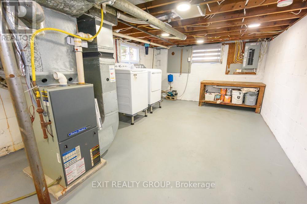 250 Ashley Street, Belleville (Thurlow Ward), Ontario  K0K 2B0 - Photo 19 - X12712624