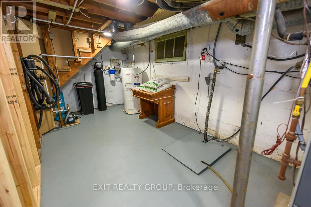 250 Ashley Street, Belleville (Thurlow Ward), Ontario  K0K 2B0 - Photo 20 - X12712624