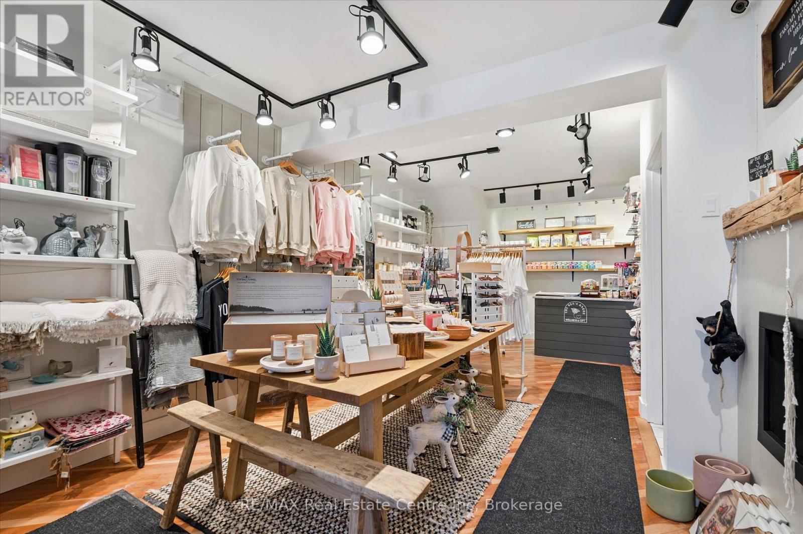 13 Mill Street E, Centre Wellington, Ontario  N0B 1S0 - Photo 4 - X12708066