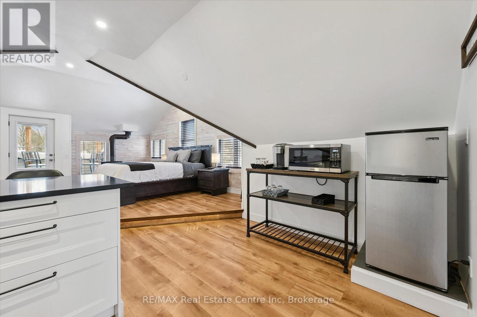 13 Mill Street E, Centre Wellington, Ontario  N0B 1S0 - Photo 19 - X12708066