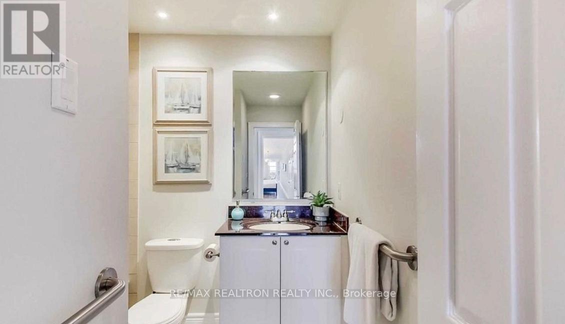 615 - 1 Leaside Park Drive, Toronto, Ontario  M4H 1R1 - Photo 4 - C12097282