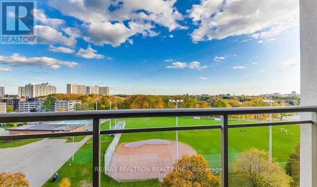 615 - 1 Leaside Park Drive, Toronto, Ontario  M4H 1R1 - Photo 16 - C12097282