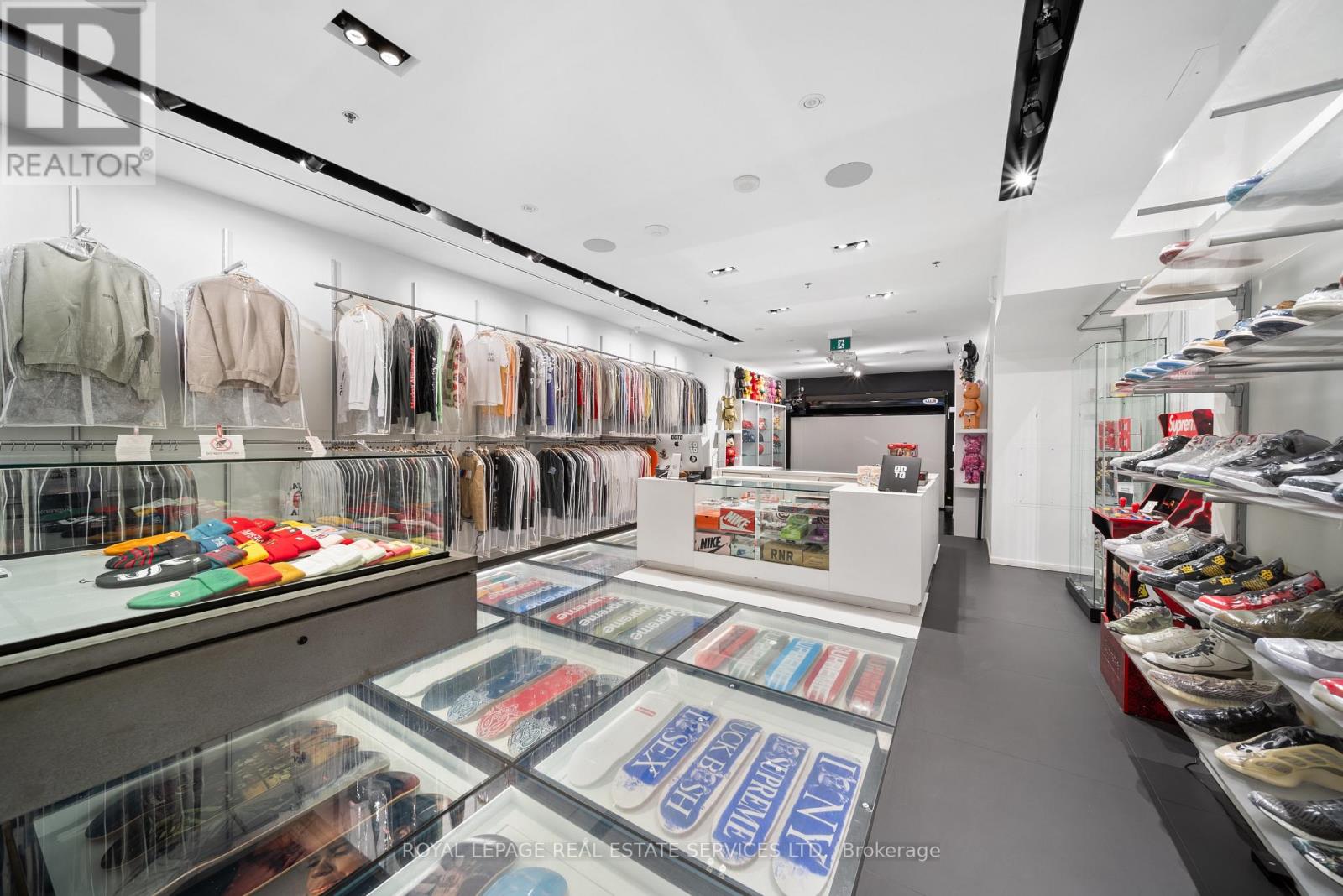 273 Queen Street W, Toronto, Ontario  M5V 1Z9 - Photo 9 - C12677558