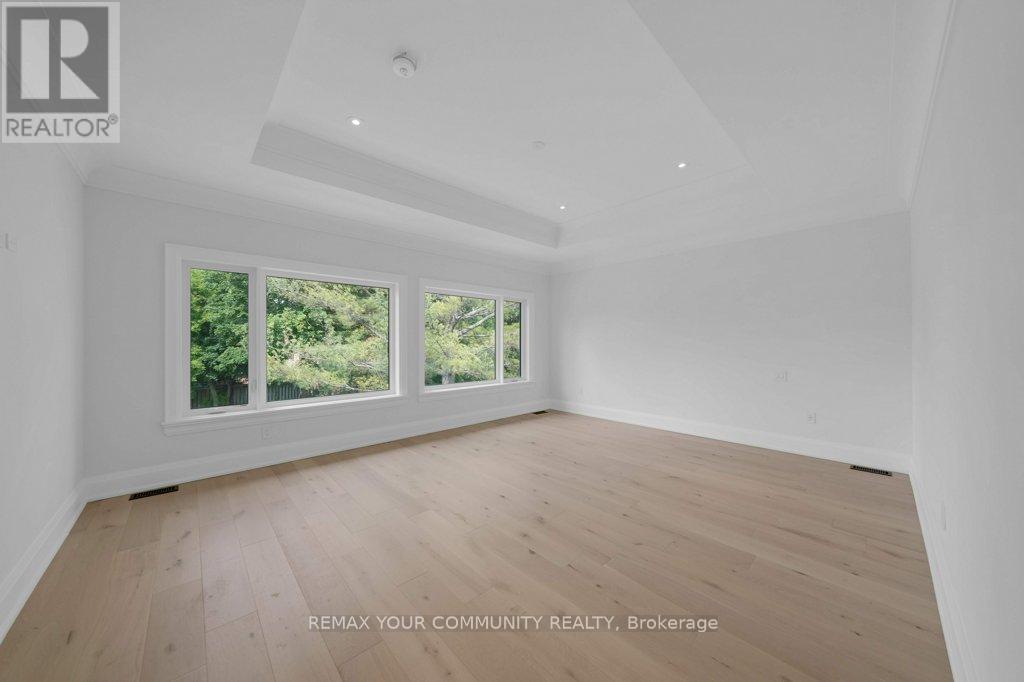 92 Howard Road, Newmarket, Ontario  L3Y 3G7 - Photo 18 - N12540742