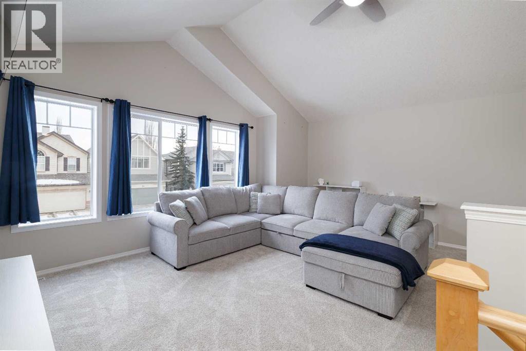 86 Cougarstone Court Sw, Calgary, Alberta  T3H 5R3 - Photo 16 - A2280412