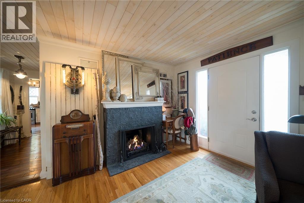 290 Hill Street E, Fergus, Ontario  Z1Z 1Z1 - Photo 15 - 40786473