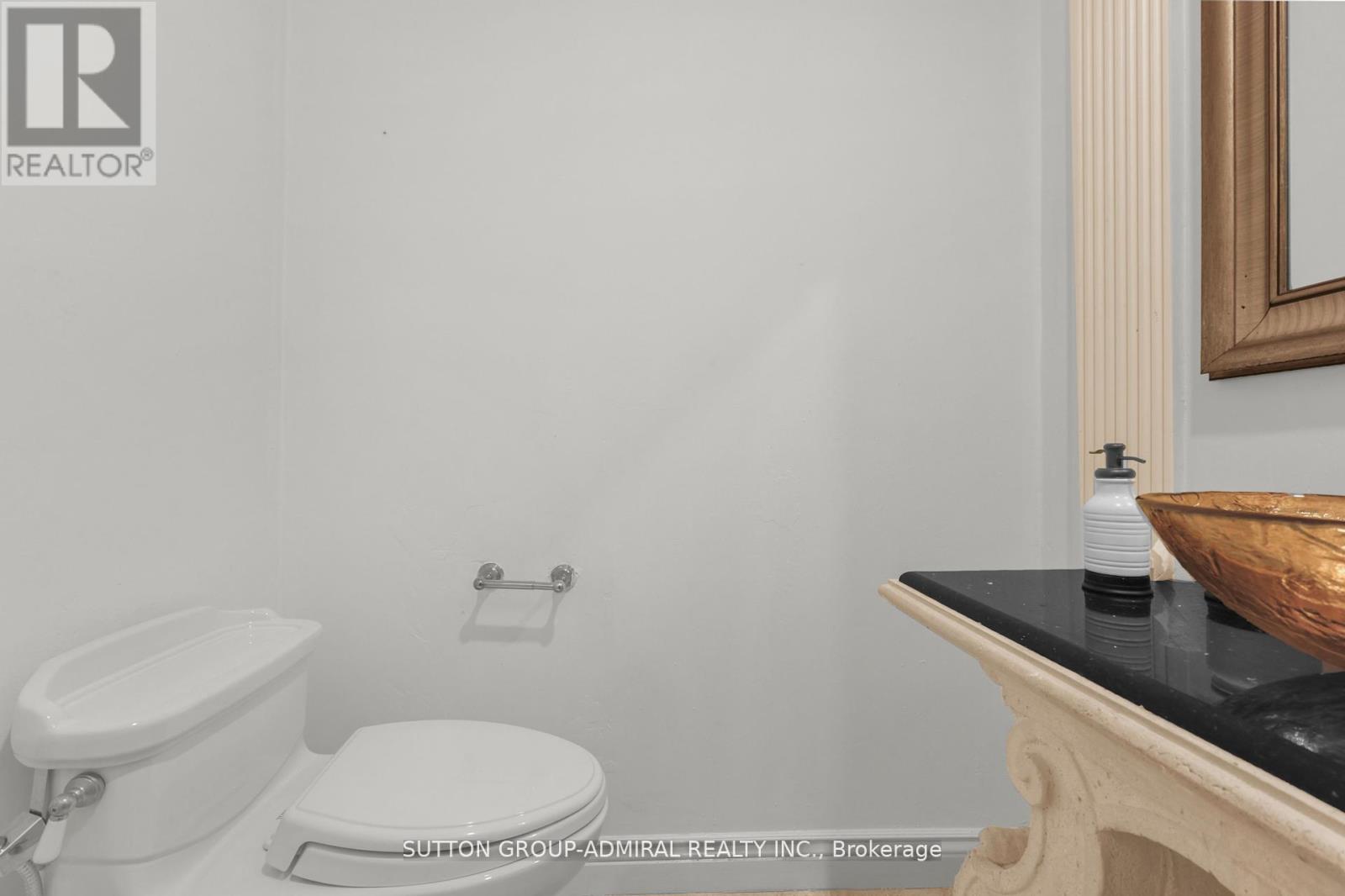 48 Berkindale Drive, Toronto, Ontario  M2L 1Z8 - Photo 15 - C12712450