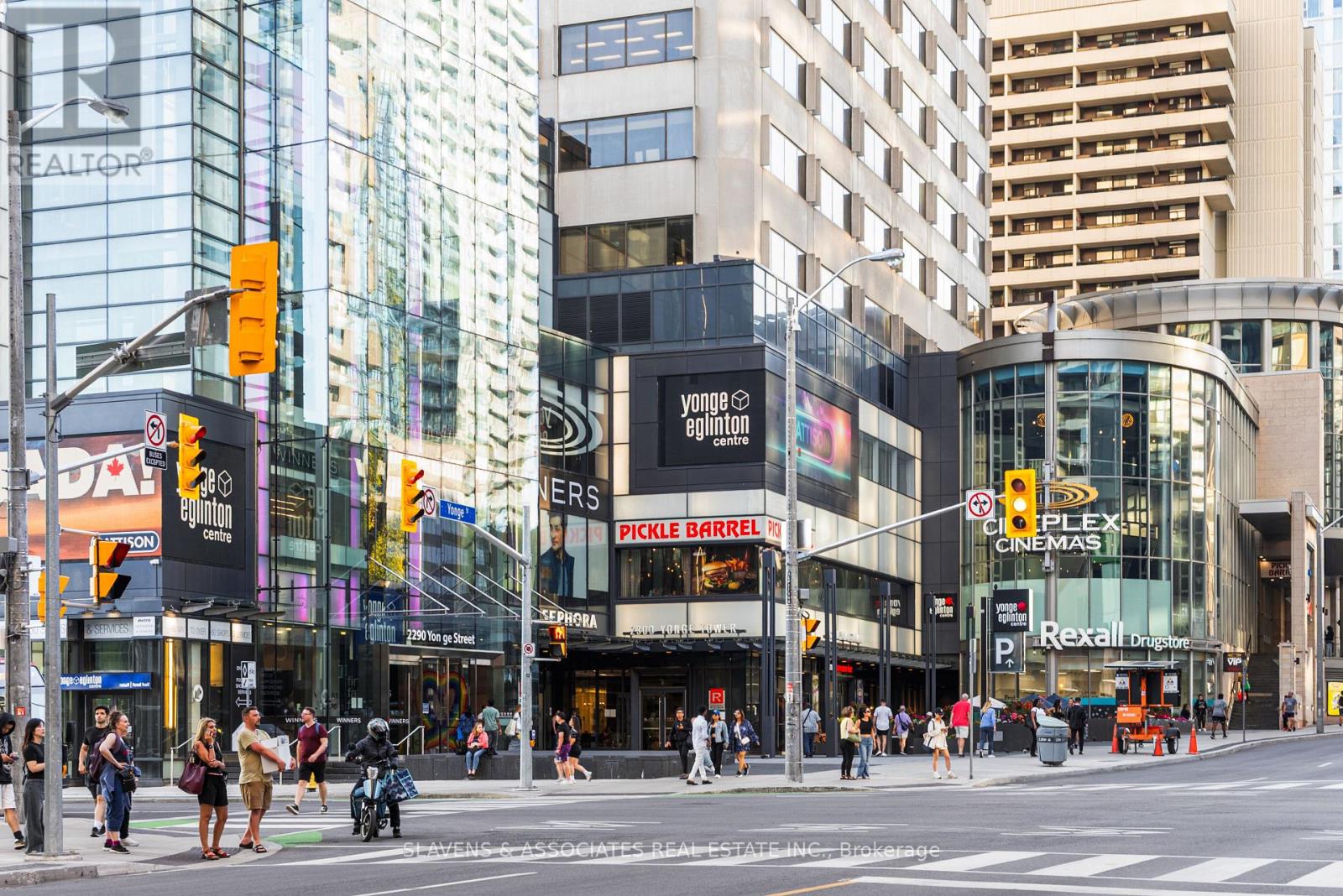 2303 - 2181 Yonge Street, Toronto, Ontario  M4S 3H7 - Photo 28 - C12712468