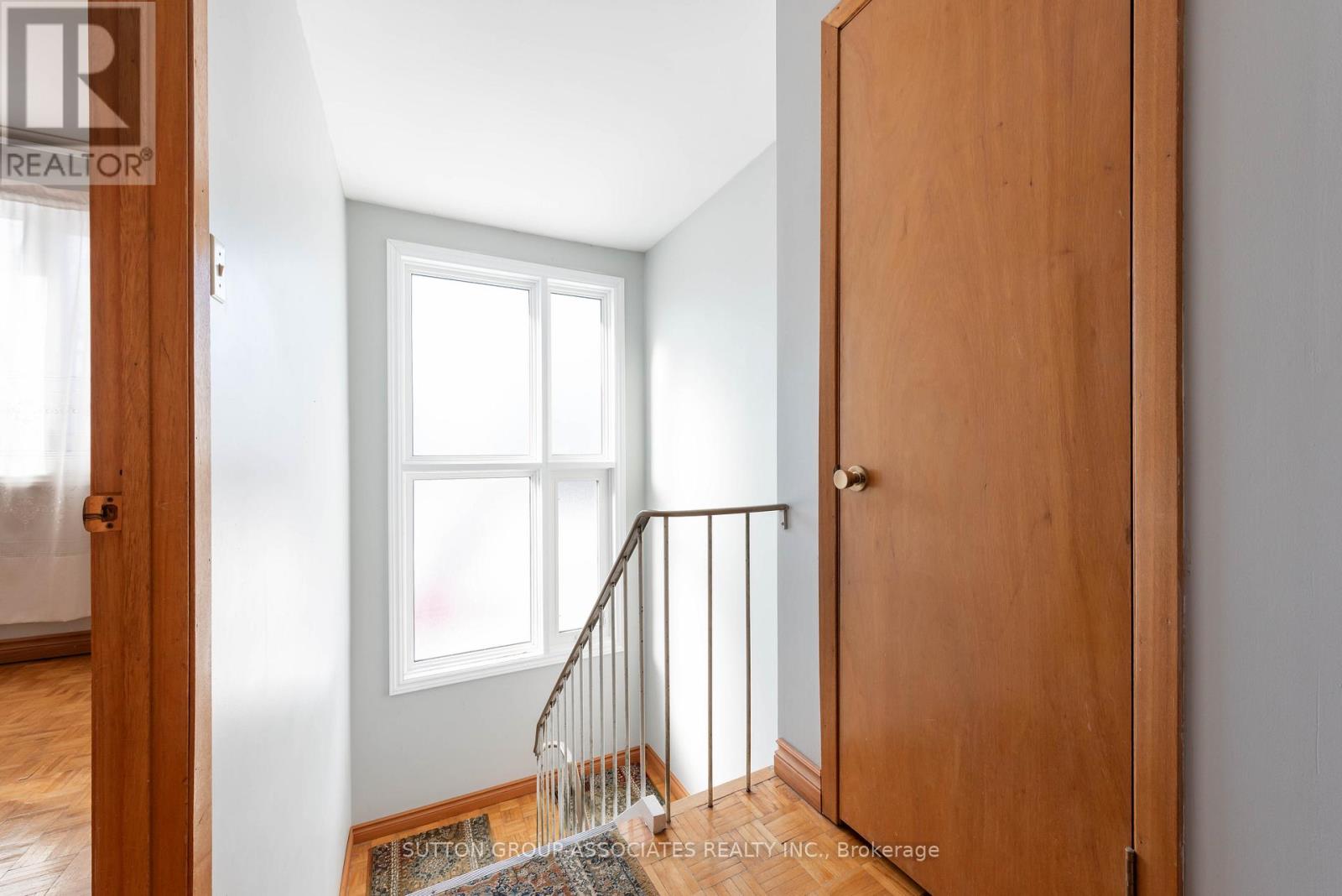 169 Wychwood Avenue, Toronto, Ontario  M6C 2T4 - Photo 10 - C12712480