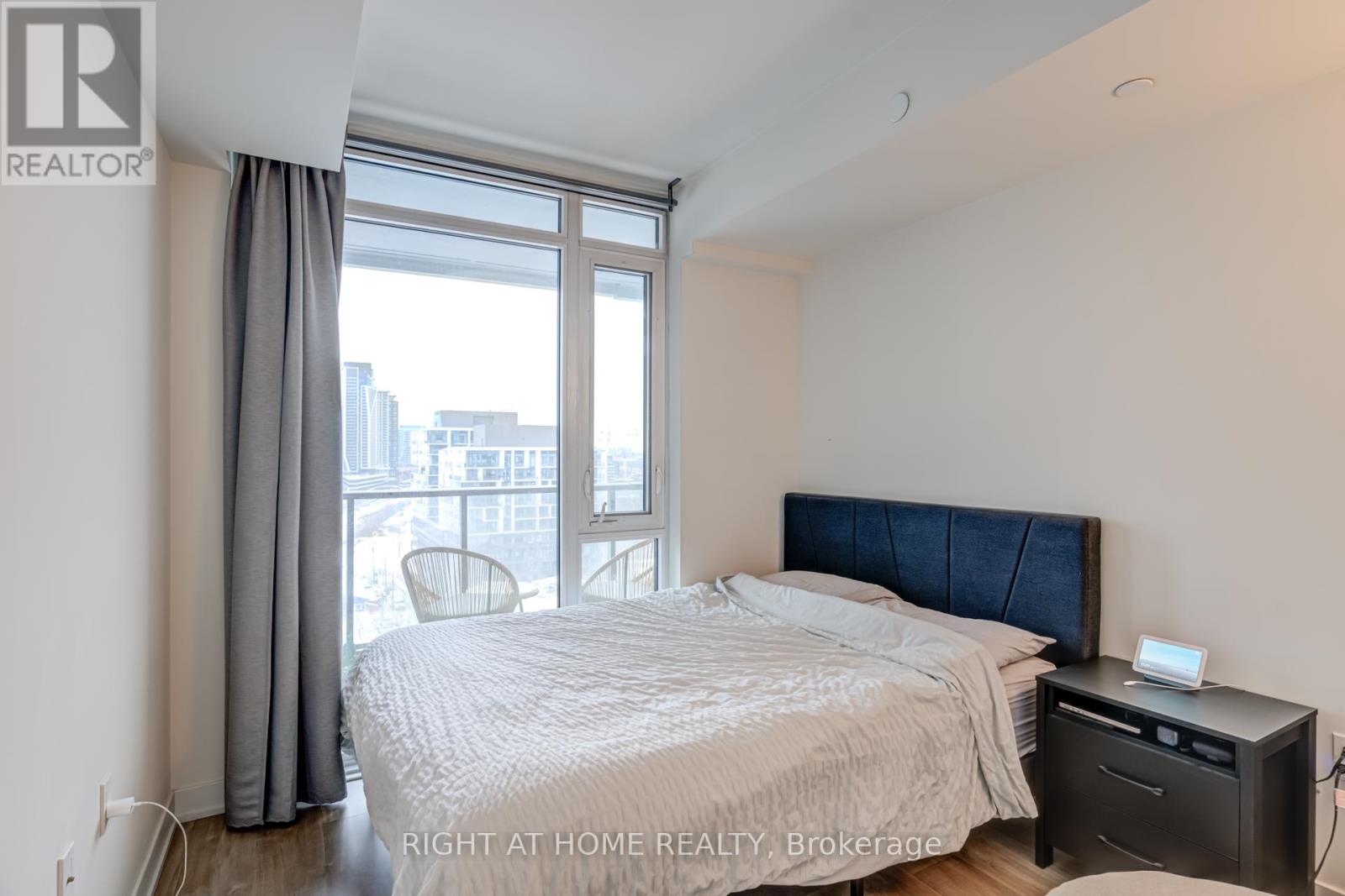 1205w - 27 Bathurst Street, Toronto, Ontario  M5V 2P1 - Photo 10 - C12712490