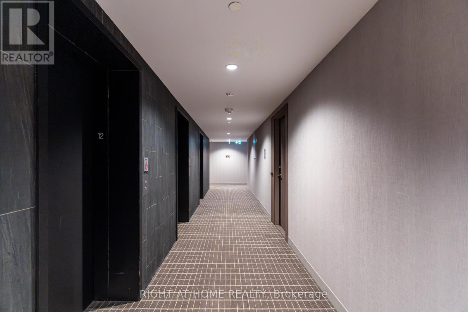 1205w - 27 Bathurst Street, Toronto, Ontario  M5V 2P1 - Photo 3 - C12712490