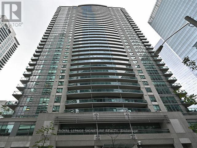 612 - 30 GRAND TRUNK CRESCENT, Toronto, Ontario