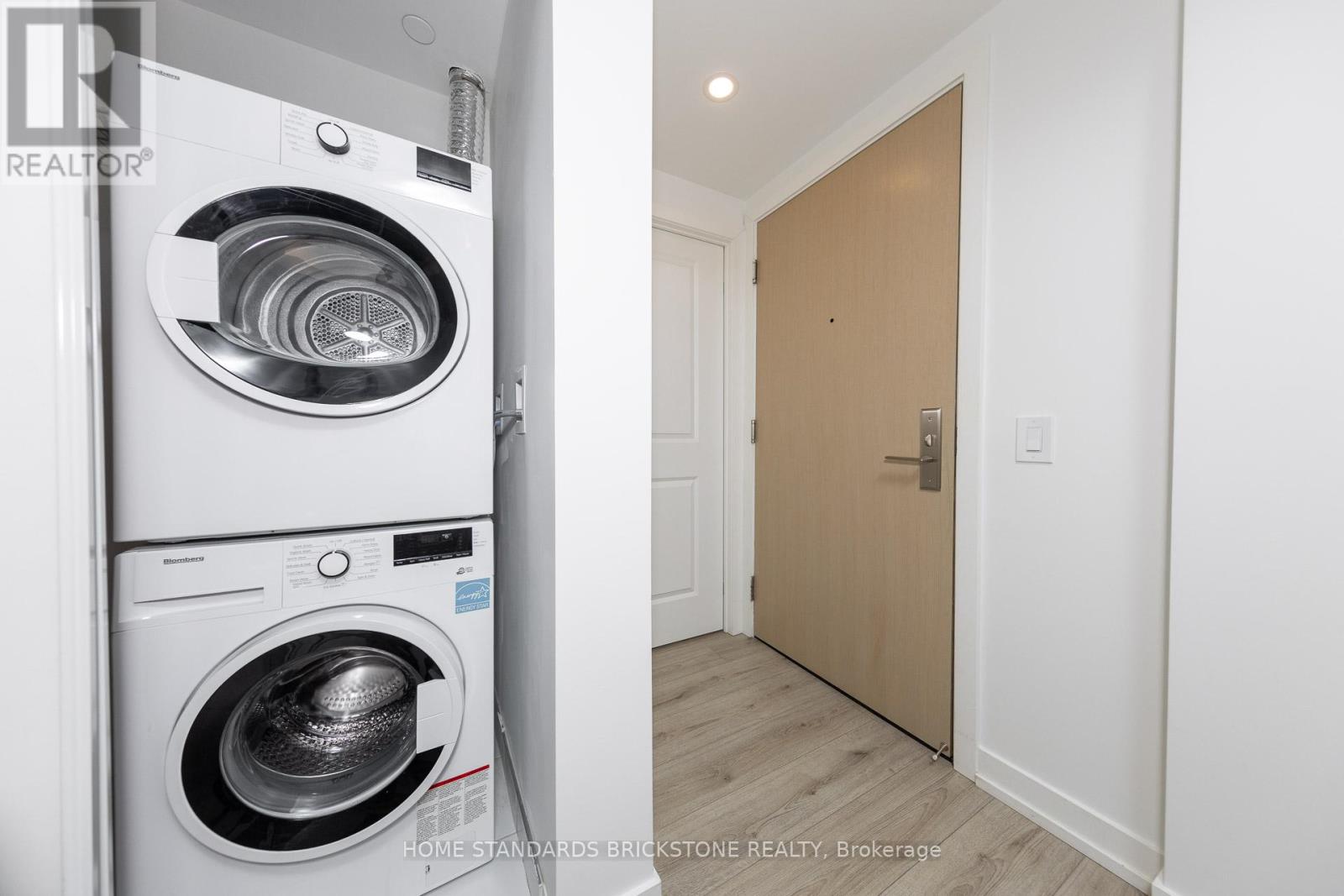 1604 - 395 Bloor Street E, Toronto, Ontario  M4W 0B4 - Photo 18 - C12712620