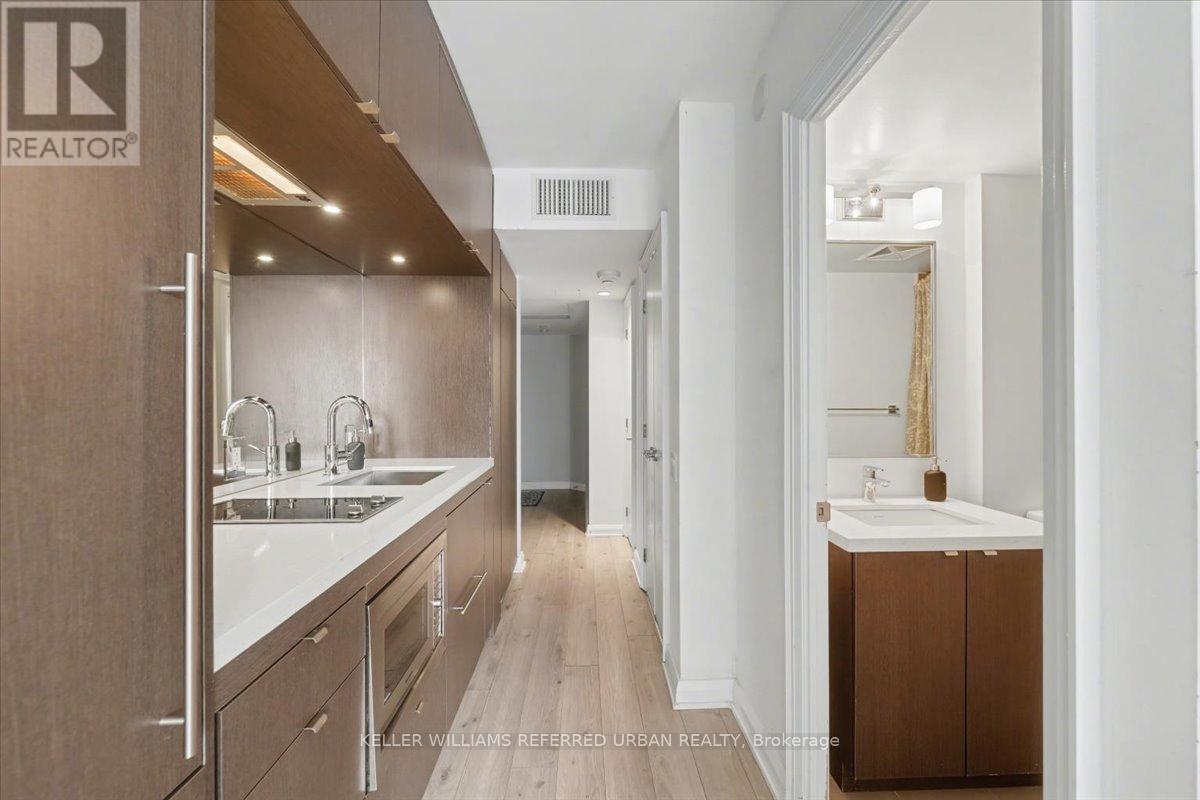 1908 - 155 Yorkville Avenue, Toronto, Ontario  M5R 1C4 - Photo 7 - C12712622