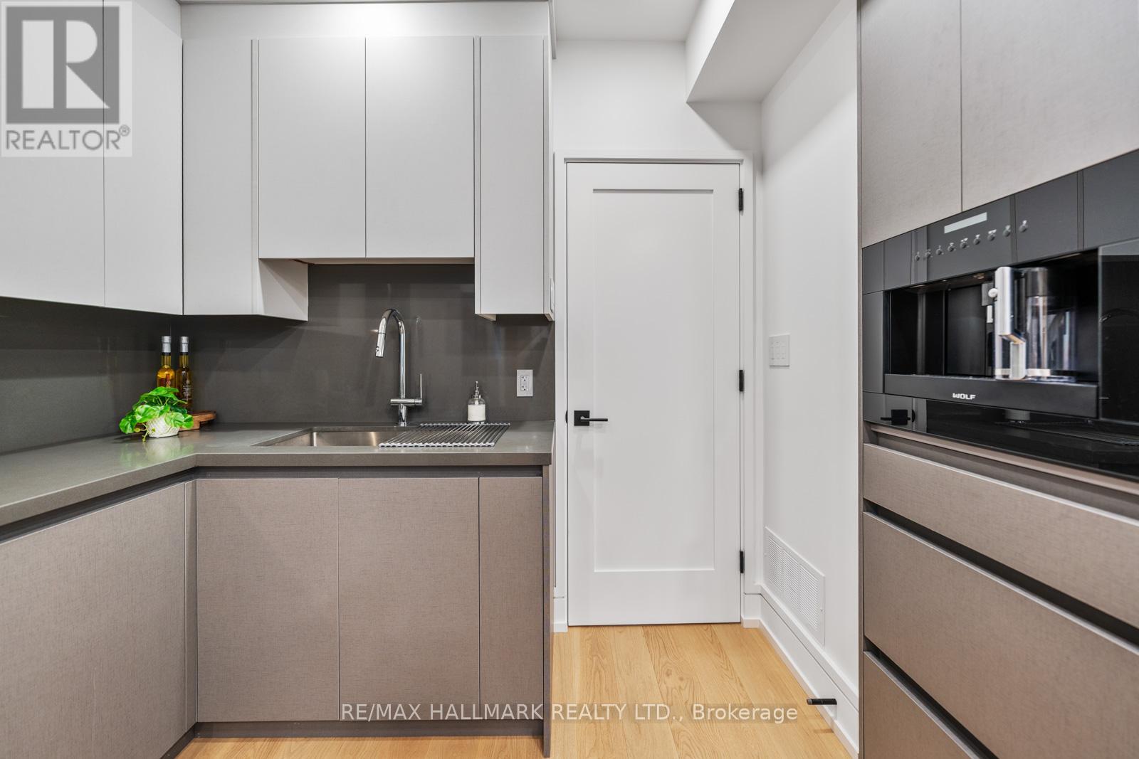 86 Albertus Avenue, Toronto, Ontario  M4R 1J7 - Photo 18 - C12712730