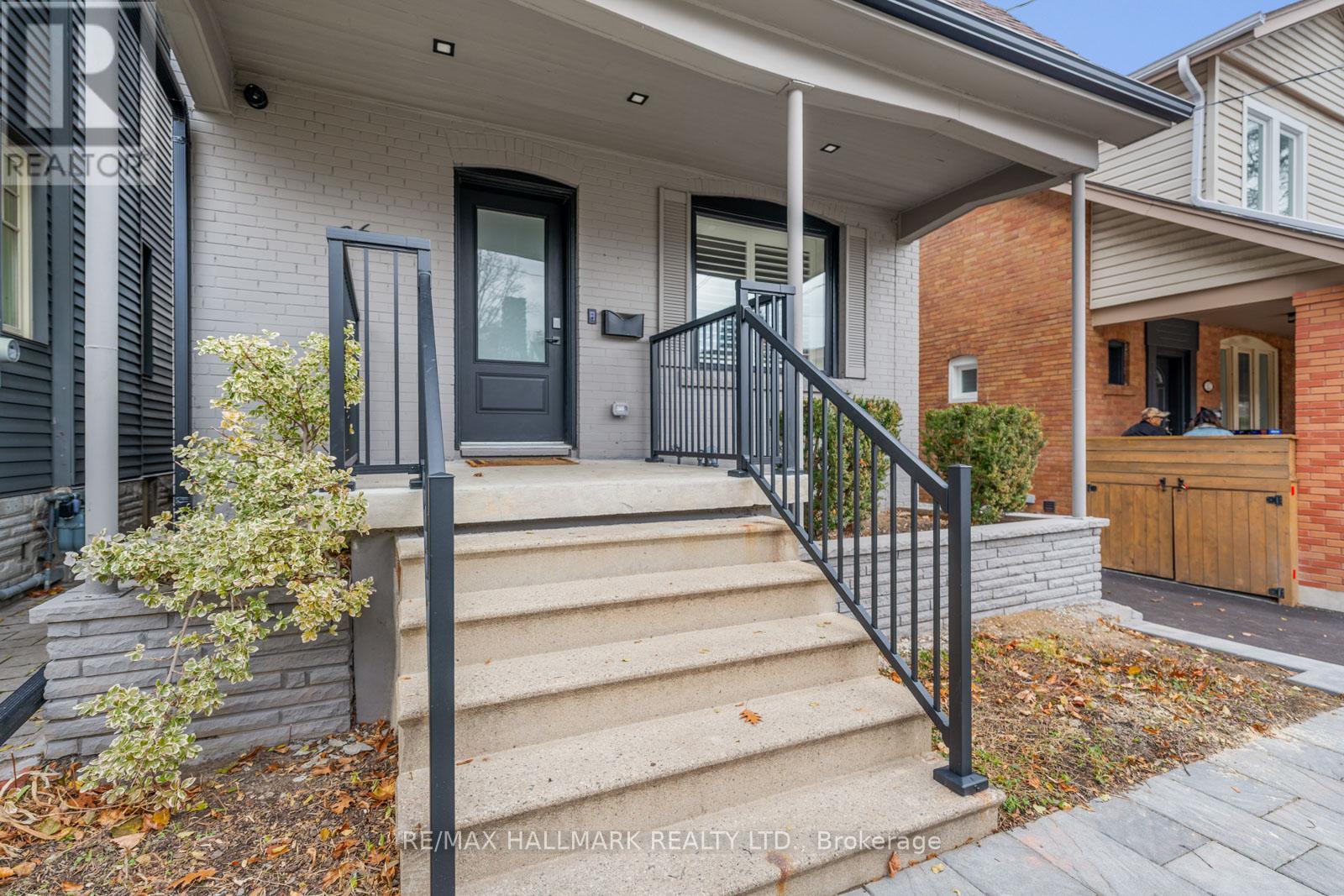 86 Albertus Avenue, Toronto, Ontario  M4R 1J7 - Photo 3 - C12712730