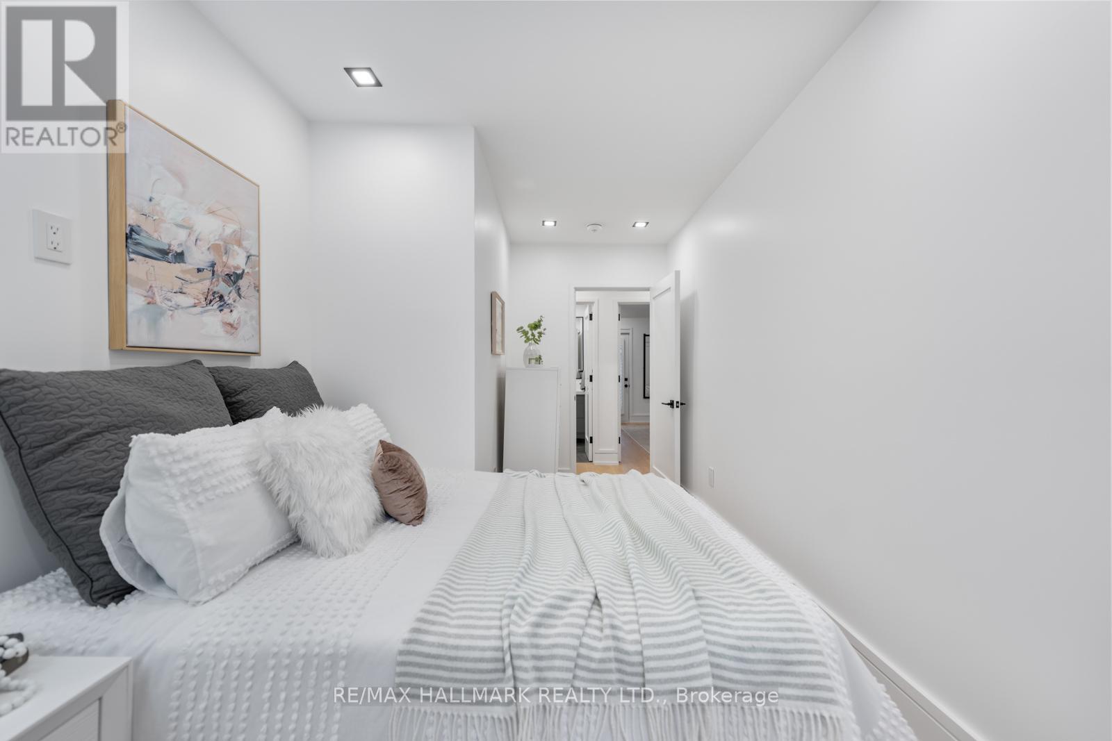 86 Albertus Avenue, Toronto, Ontario  M4R 1J7 - Photo 35 - C12712730