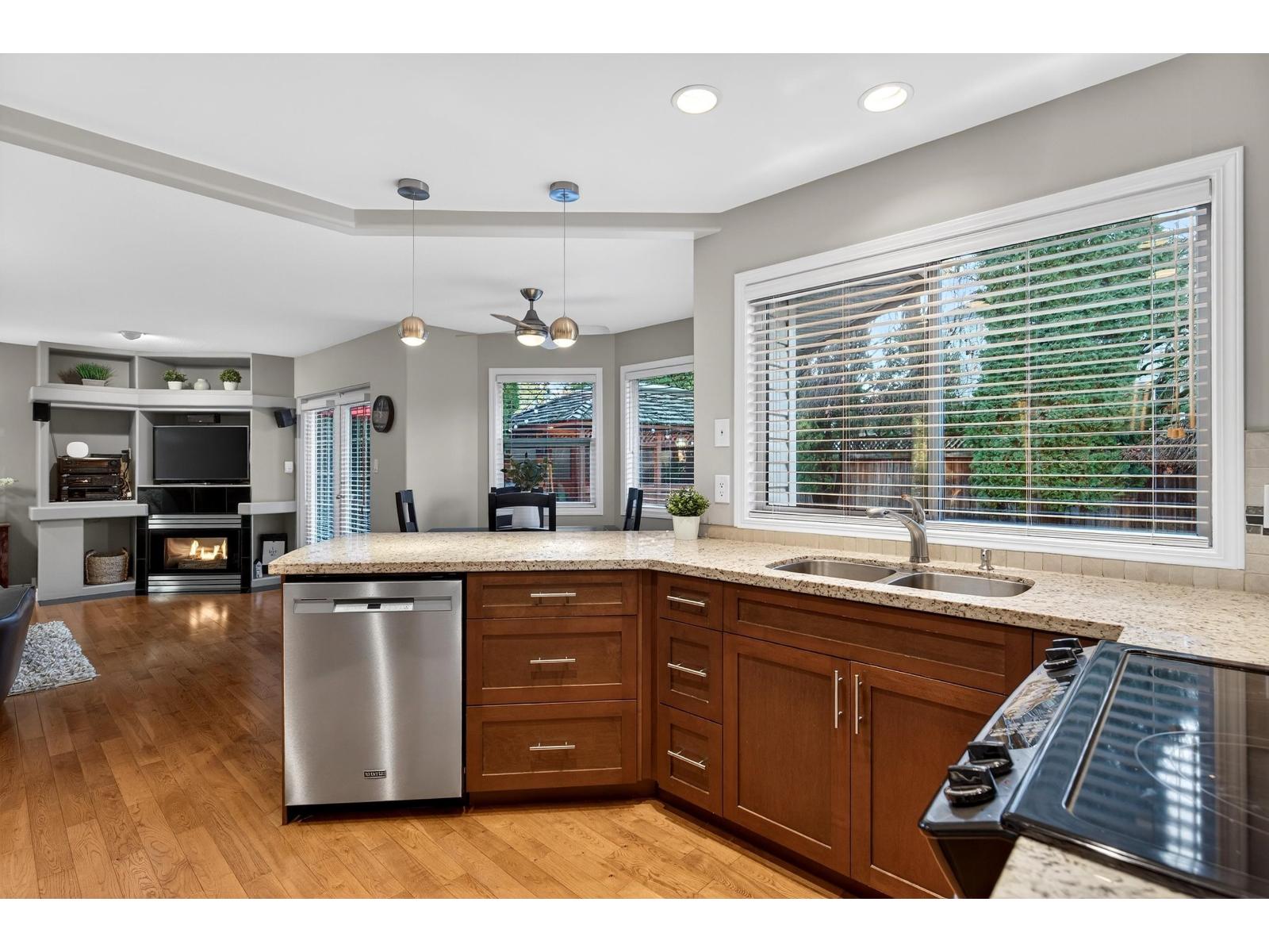 4662 221 Street, Langley, British Columbia  V2Z 1A9 - Photo 14 - R3080049