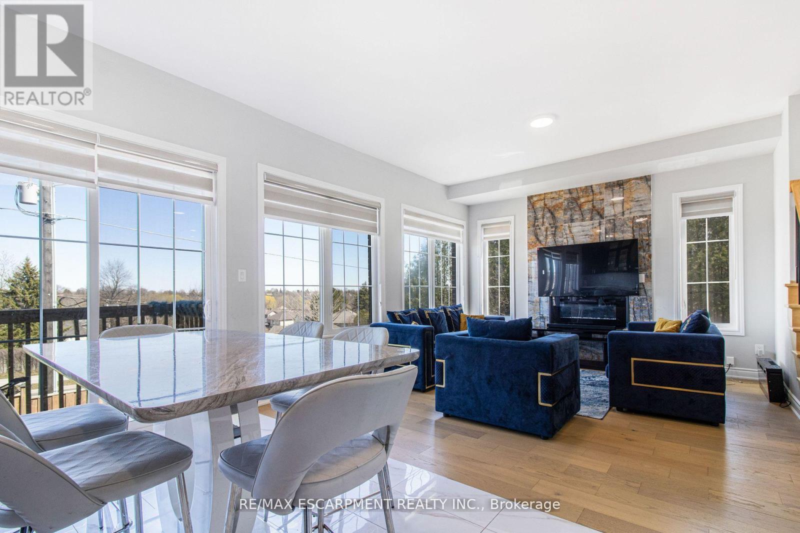 2 - 487 Aztec Drive, Oshawa, Ontario  L1J 7S7 - Photo 5 - E12712430