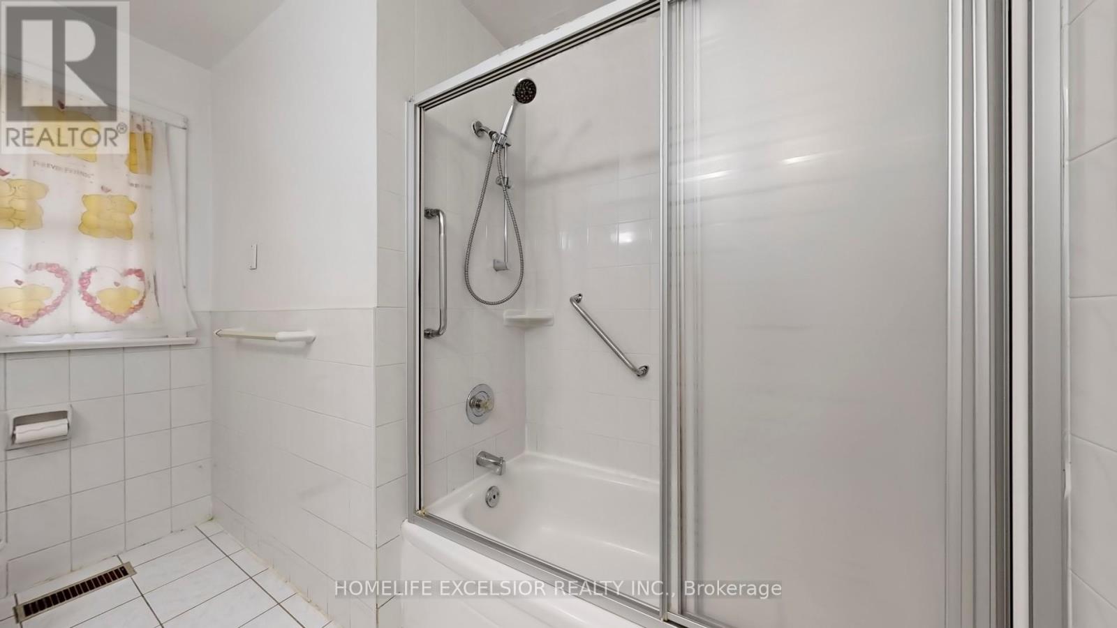 74 Glen Watford Drive W, Toronto, Ontario  M1S 2C5 - Photo 13 - E12712478