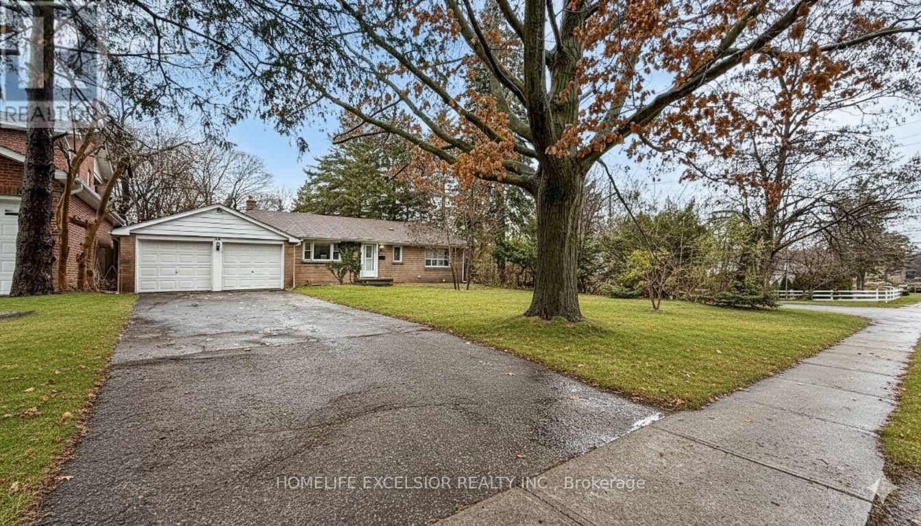 74 Glen Watford Drive W, Toronto, Ontario  M1S 2C5 - Photo 2 - E12712478