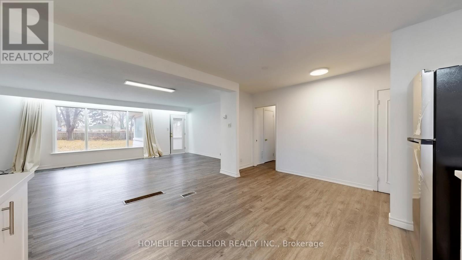 74 Glen Watford Drive W, Toronto, Ontario  M1S 2C5 - Photo 6 - E12712478