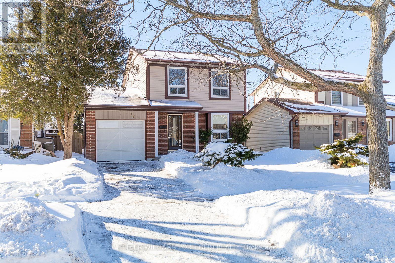 37 Banner Crescent, Ajax, Ontario  L1S 3S8 - Photo 1 - E12712494