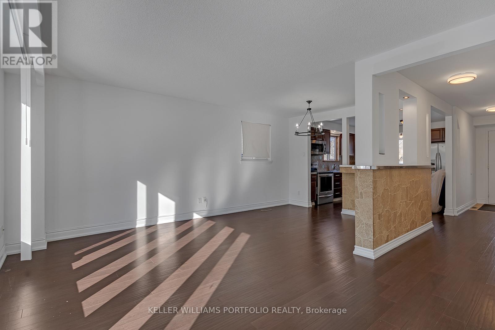 37 Banner Crescent, Ajax, Ontario  L1S 3S8 - Photo 13 - E12712494