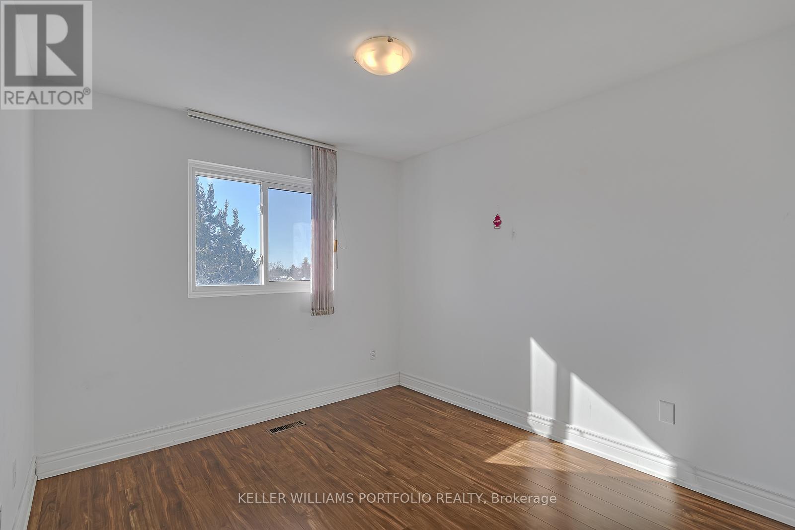 37 Banner Crescent, Ajax, Ontario  L1S 3S8 - Photo 20 - E12712494