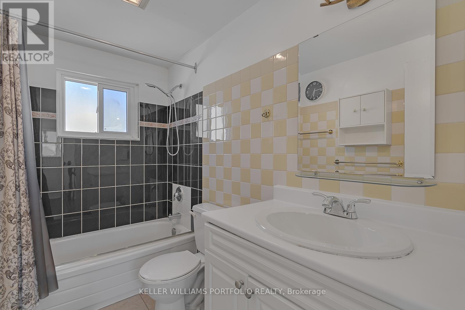 37 Banner Crescent, Ajax, Ontario  L1S 3S8 - Photo 24 - E12712494