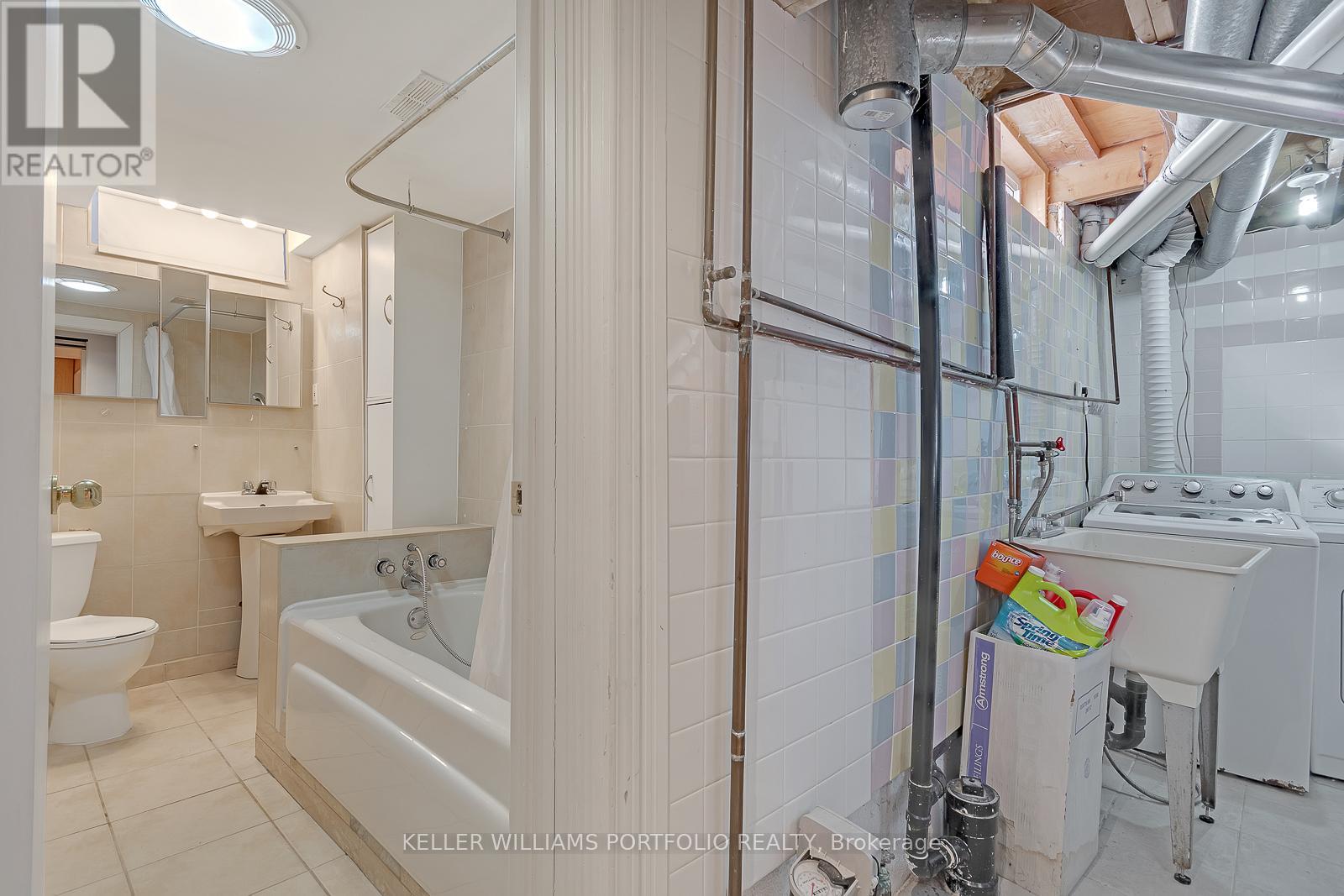 37 Banner Crescent, Ajax, Ontario  L1S 3S8 - Photo 34 - E12712494