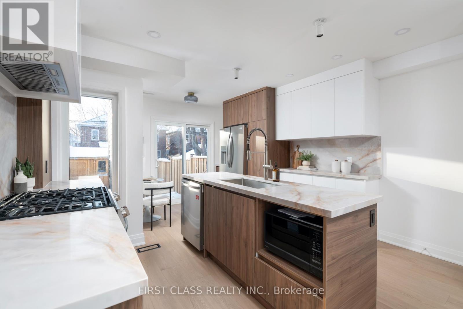 38 Bonnie Brae Boulevard, Toronto, Ontario  M4J 4N2 - Photo 16 - E12712612